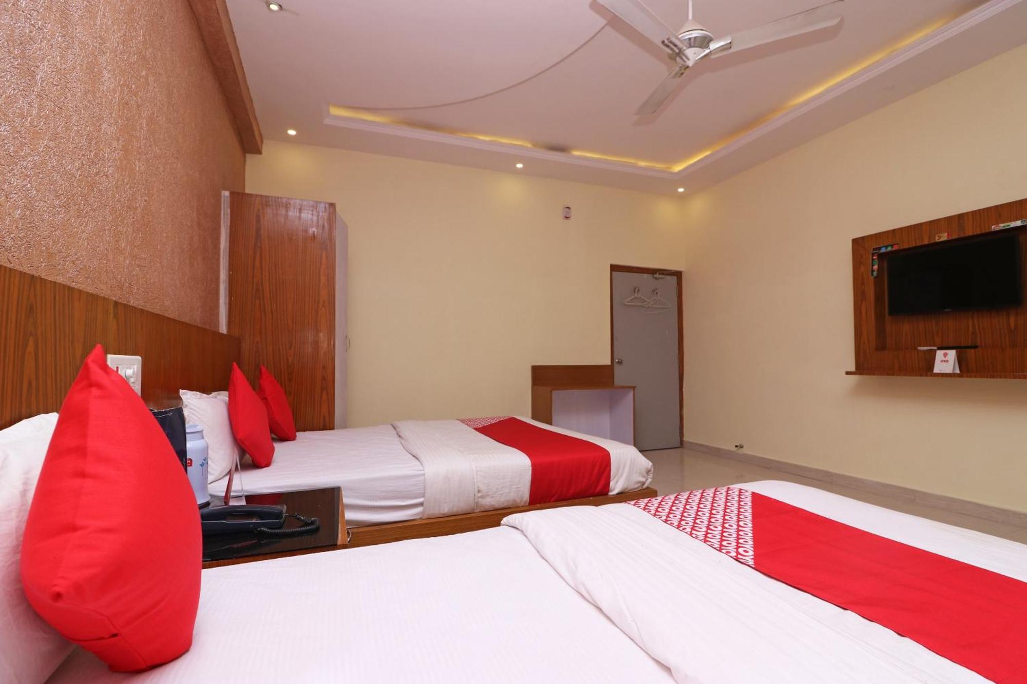 OYO 16395 Hotel G K Palace Bodh Gaya Exterior foto